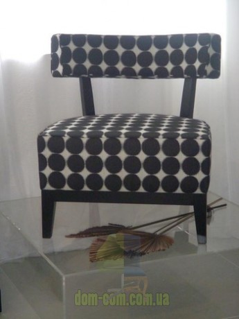 Удобный низкий стул Sedital 610PM 610P