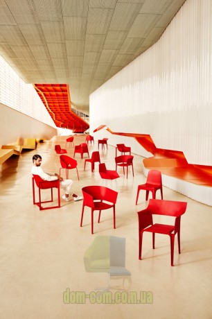 Штабелируемое кресло Vondom Africa от Eugeni Quitllet